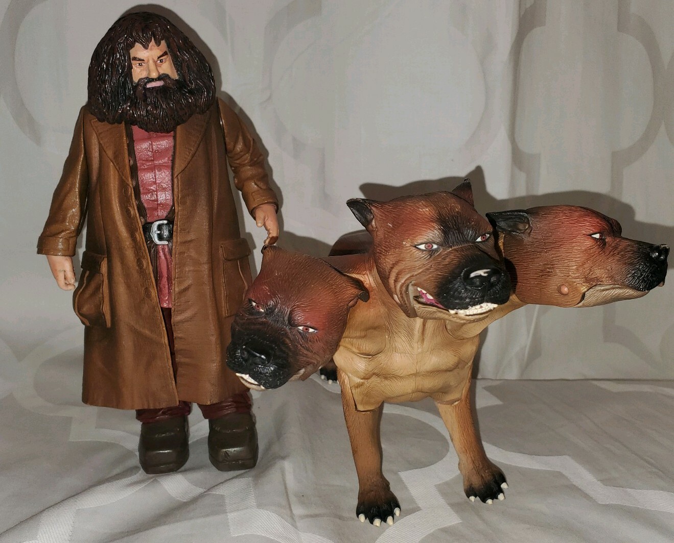 2001 Hagrid & Fluffy 3 Headed Dog Harry Potter Action Figure Toy WARNER ...