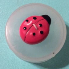 JHB BUTTONS #24029 LULU'S BUGS-RED/BLACK- 2 HOLE FLAT--3/4" ---5 PIECES