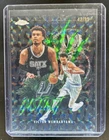 2025 Topps Chrome Victor Wembanyama Refractors Green Geometric (RAW)