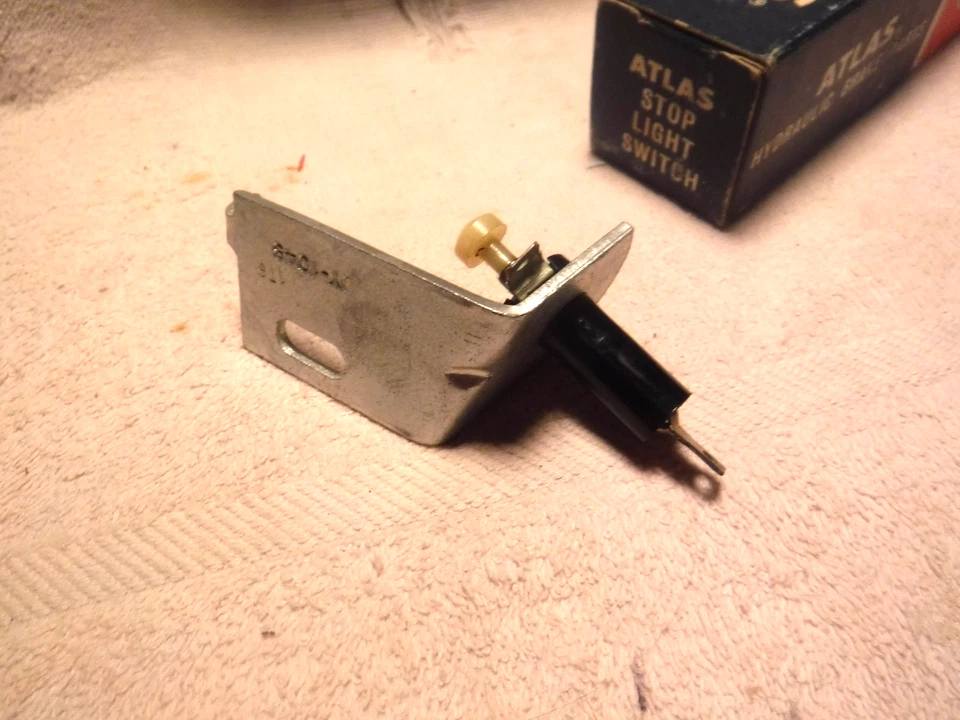 1965 - 1966 CHRYSLER DODGE POLARA PLYKOUTH FURY BRAKE LIGHT SWITCH NEW - Image 4 of 4