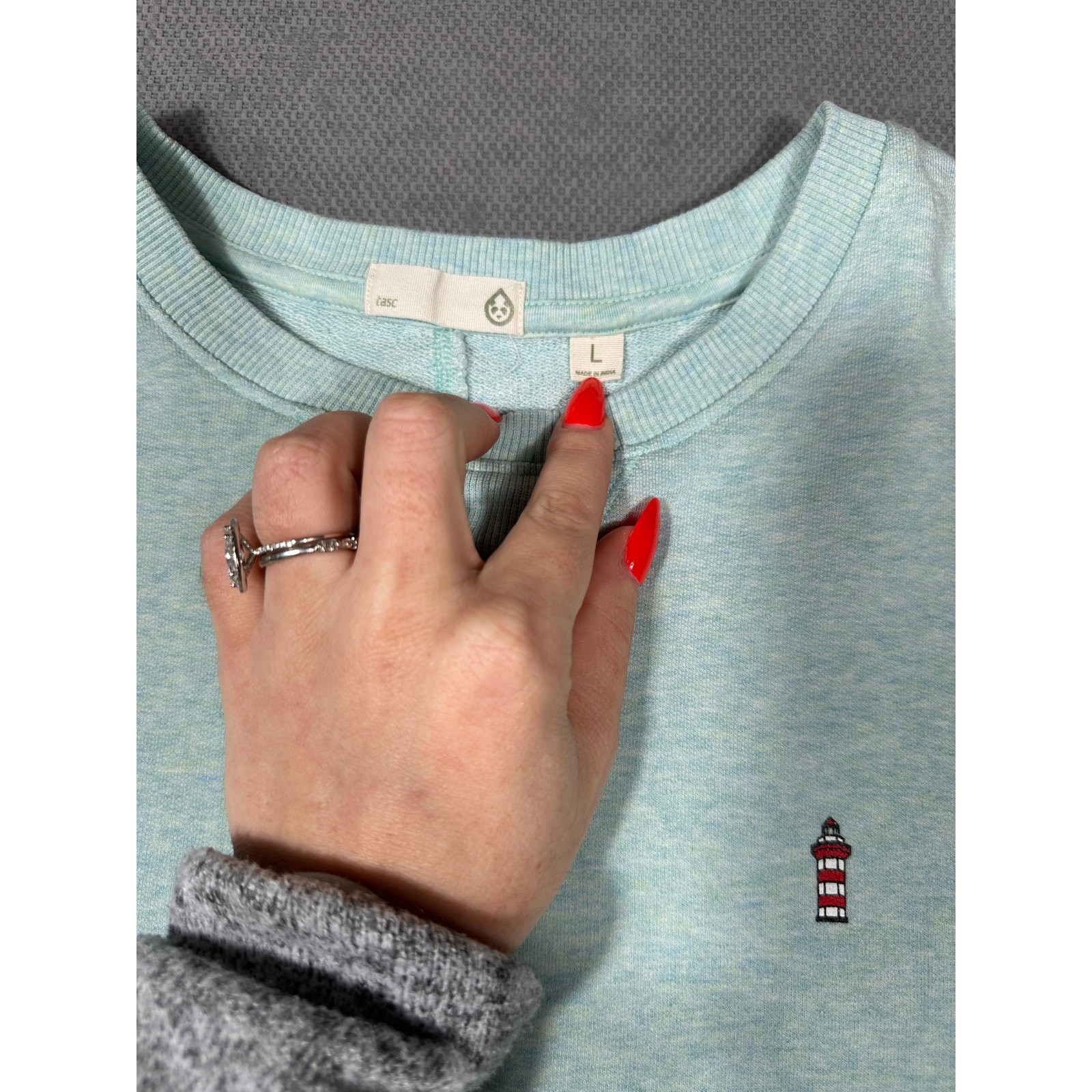 tasc Performance Lighthouse Crew Pullover Sweatsh… - image 7