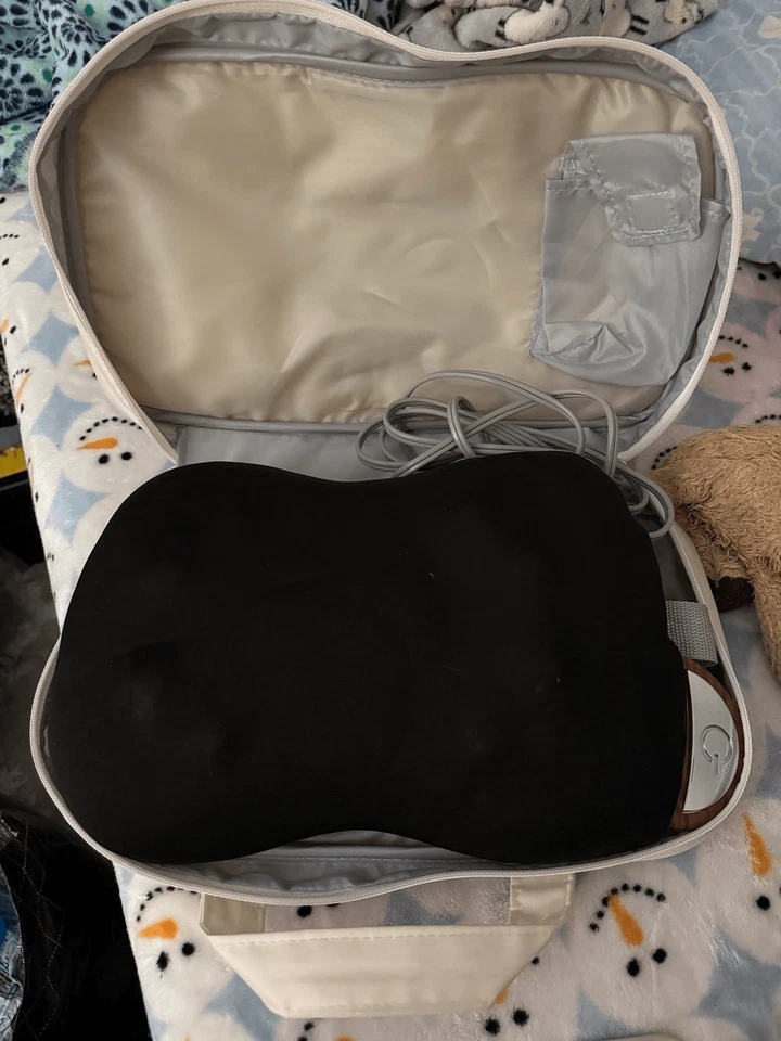 Brookstone I-NEED Lumbar Espalda Shiatsu Masajeador Almohada con Bolsa de Viaje Foto 2 de 2