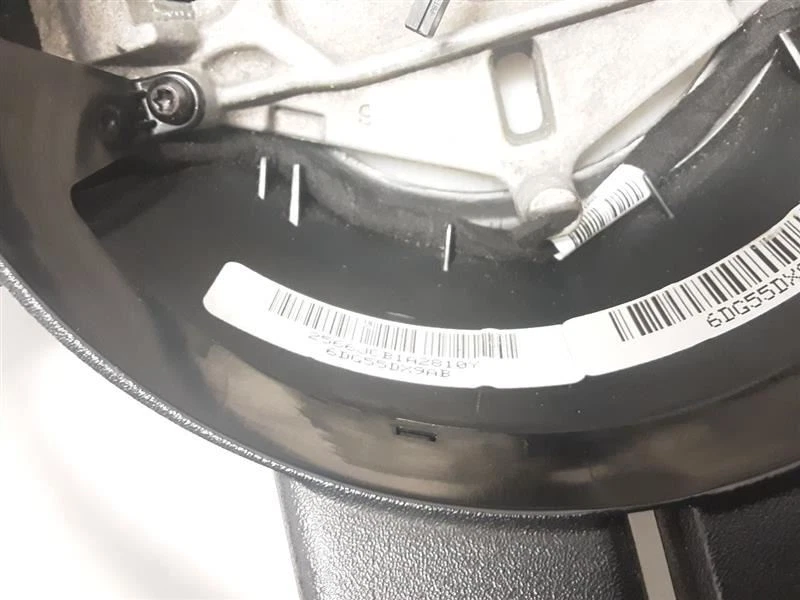 Volante Jeep JK Wrangler OEM cuero negro 2011-2017 5LD913X9AD 115973 Foto 3 de 4