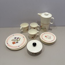 VTG Chilton Pretend Play Kids Dish Tea Set Flower Pattern 14 pieces. T-47