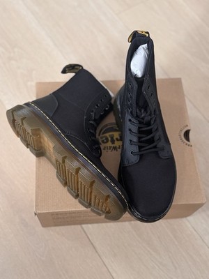 Dr. Martens Combs 8 Eye Boot, 7 Men's/8 Women's