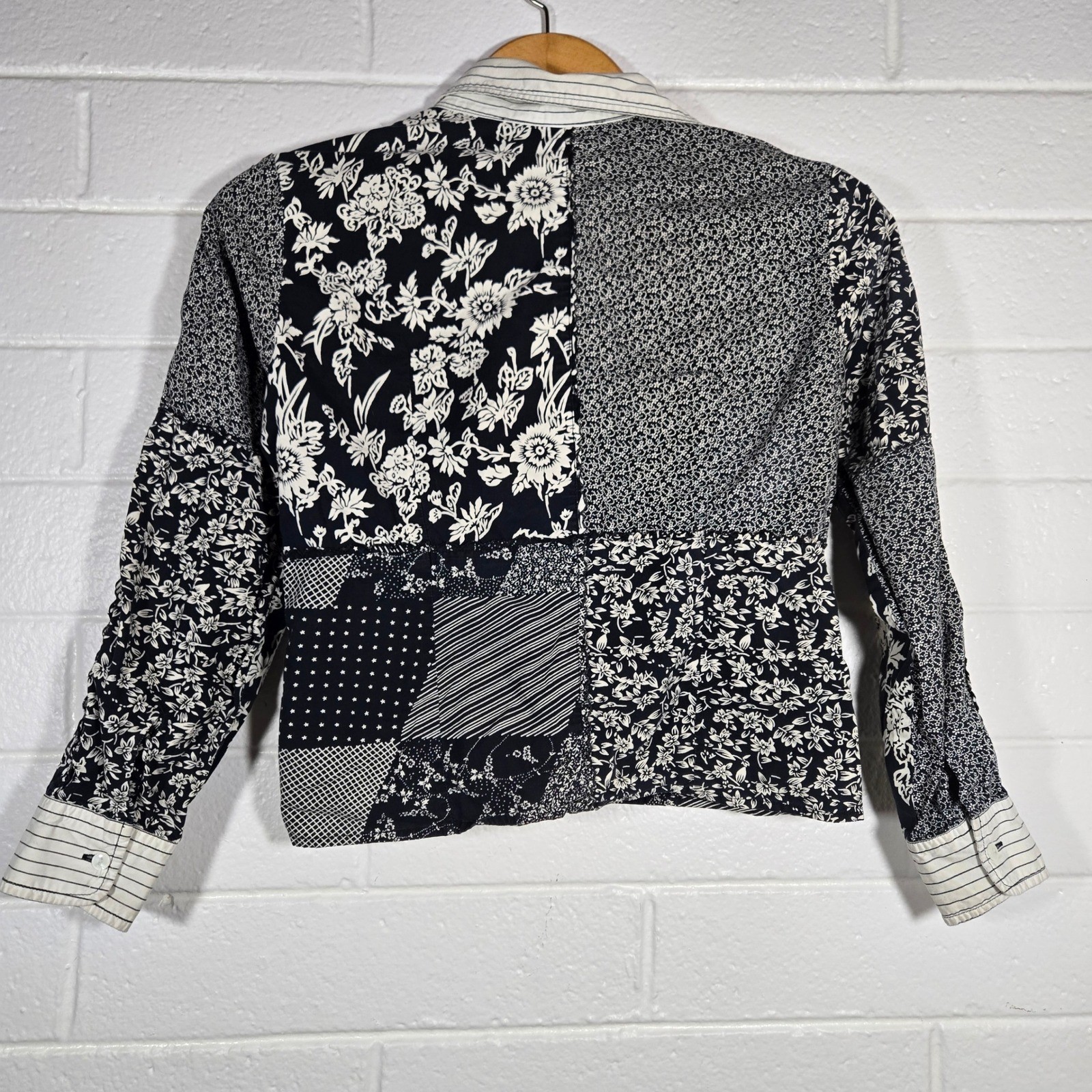 Vtg Y2K New Direction Small Patchwork Floral Butt… - image 4