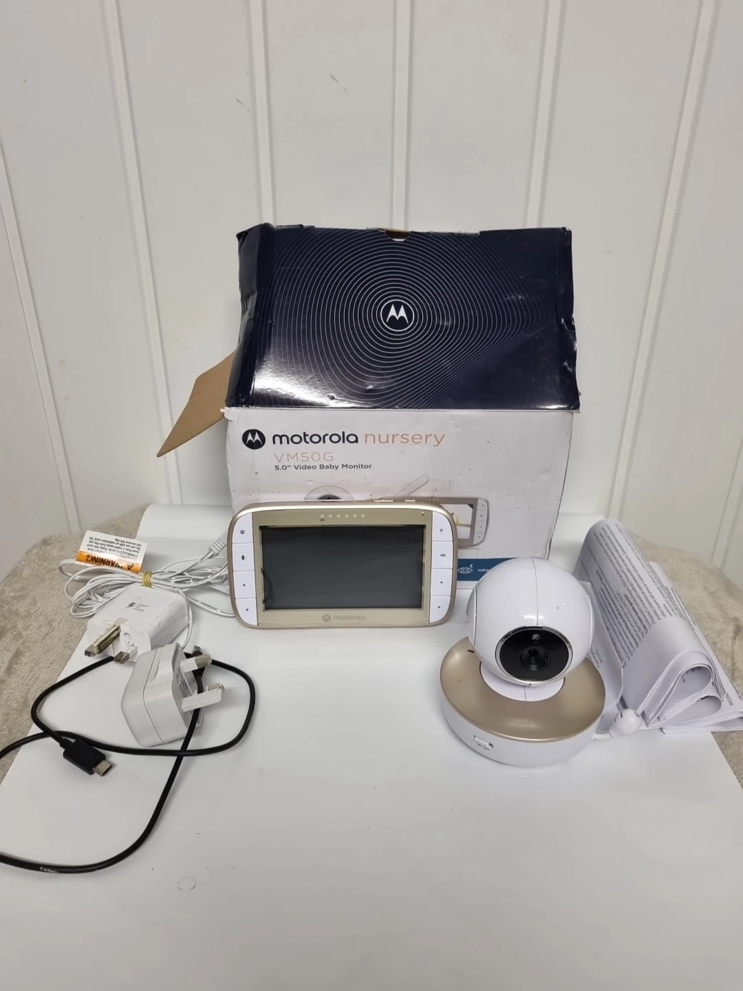 Motorola VM50G Baby Monitor Camera Night Vision 480p Zoom/Tilt/Pan Monitor
