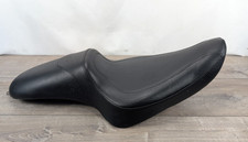 Mustang Fastback 1 Piece Seat Black Harley Xl 04-21 76145 Mustang Fastback 1 Piece Seat Black Harley Xl 04-21 76145