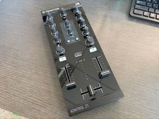 Native Instruments TRAKTOR KONTROL Z1 2-chann...