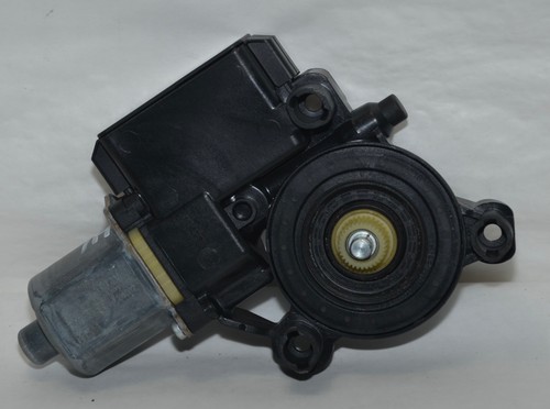 Fensterhebermotor VW Polo 6C Motor hinten Links 0130822532 6R0959811B Original