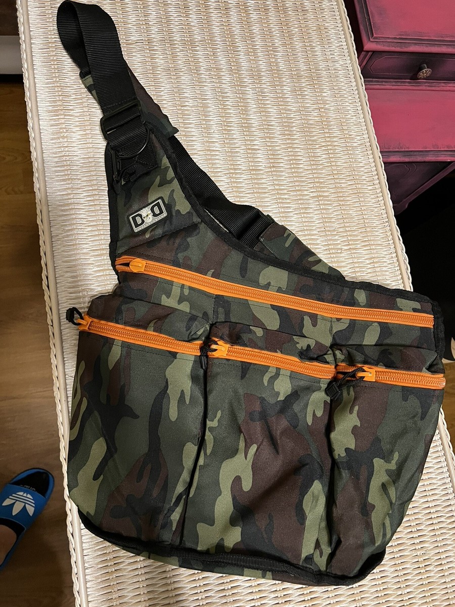 バッグ diaper dude TECH messenger bag Diaper Dude Original Messenger Bag Review | Tested