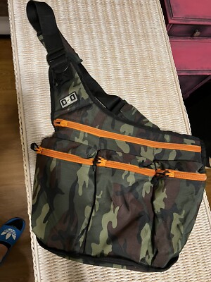 バッグ diaper dude TECH messenger bag Diaper Dude Camo Diaper Bag Dads Men Unisex Crossbody