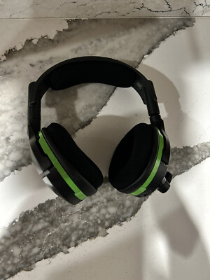 Turtle Beach Stealth 600 Gen 2 Wireless Gaming Headset   - Black/Green