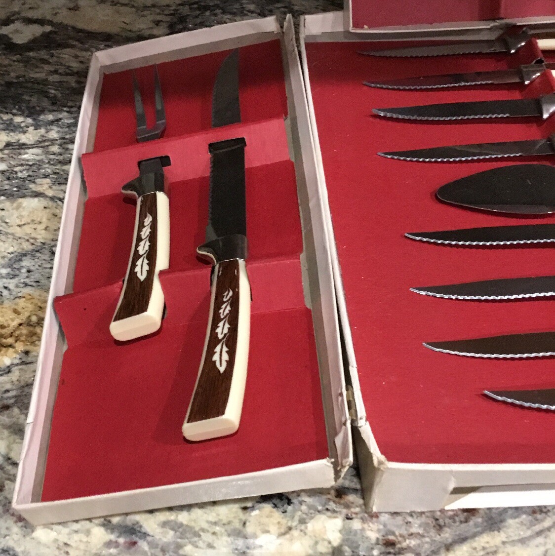 19 PC TREASURE CHEST REGENT SHEFFIELD ENGLISH STAINLESS STEEL