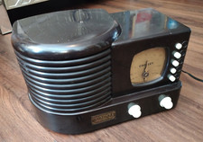 1988 VINTAGE CROSLEY CR-1 LIMITED COLLECTOR'S EDITION RADIO CASSETTE PLAYER