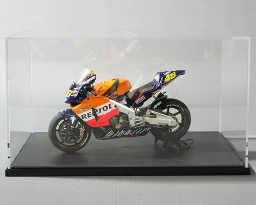 Espositori e contenitori Scala 1:12 per il modellismo statico