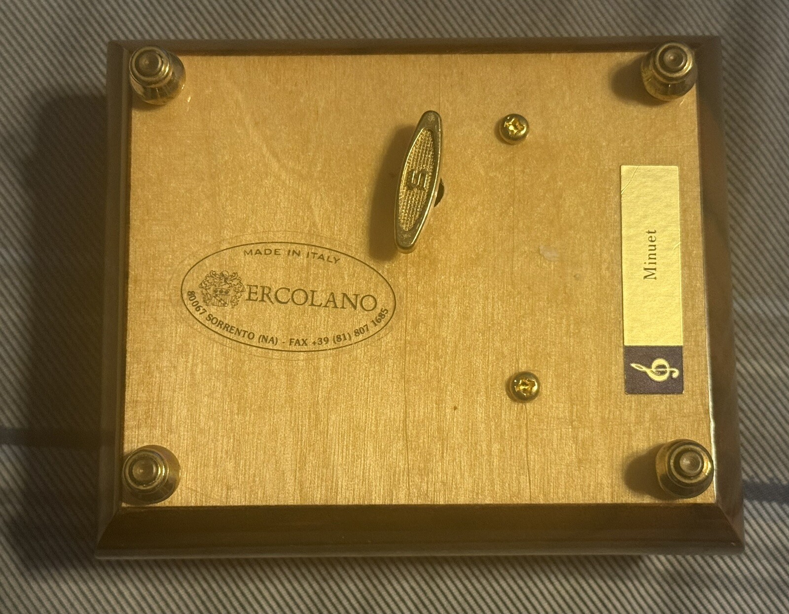 Picture 4 of 5