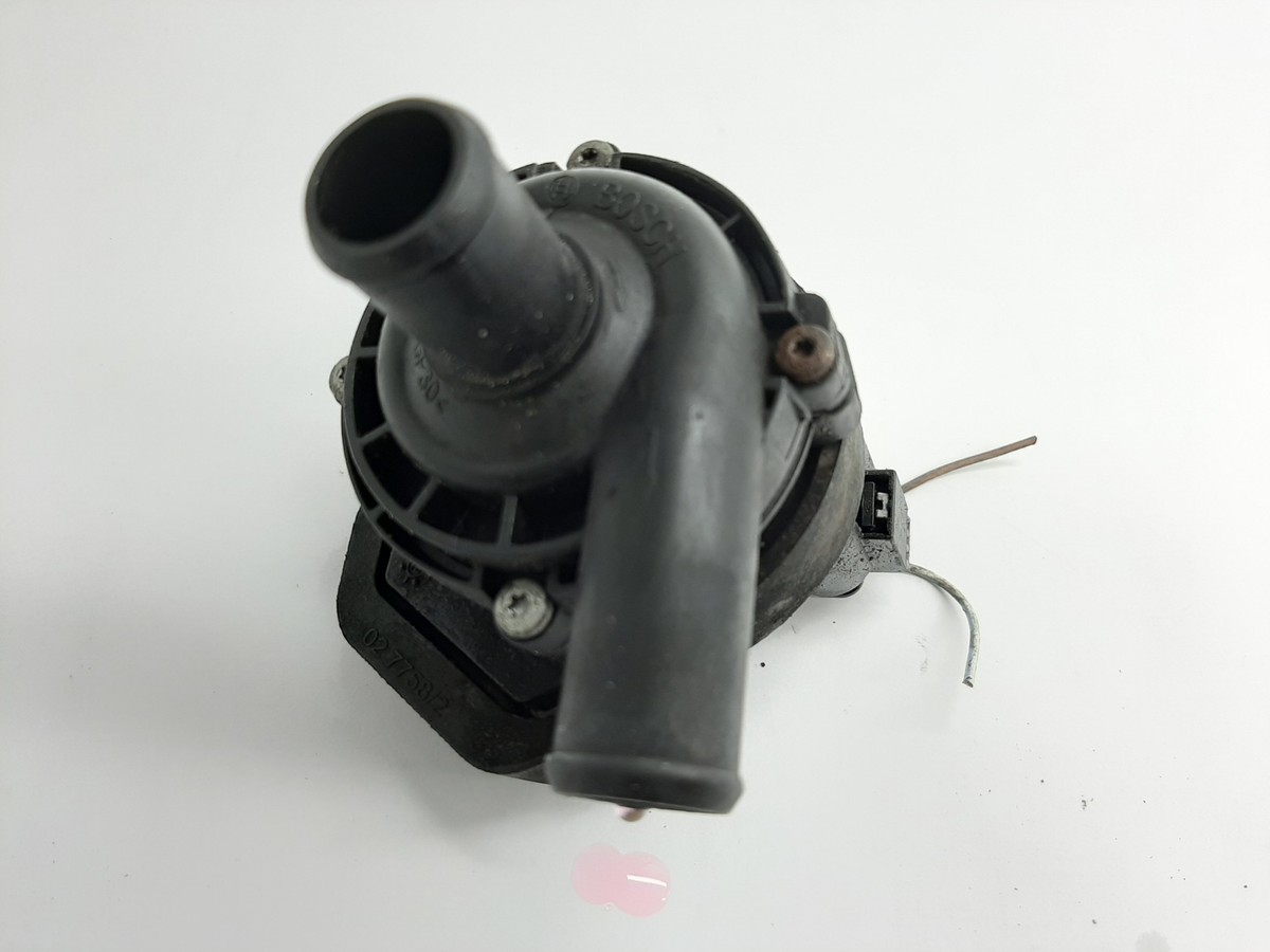 MERCEDES-BENZ E W213 4-matic Circulation Water Motor A2118350028