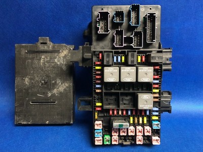 OS 2005 Ford F-150 F150 FUSEBOX ELECTRONIC RELAY Module FUSE BOX 5L3T