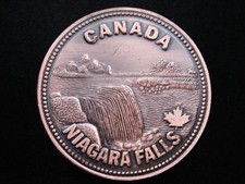 RI09107 VINTAGE 1970s  CANADA NIAGARA FALLS  COMMEMORATIVE BELT BUCKLE