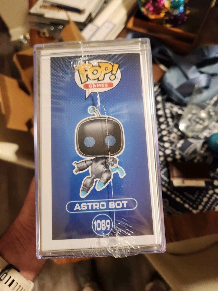Funko Pop! Astro Bot #1089 Vinyl Figure - VAULTED Game Of The Year ...