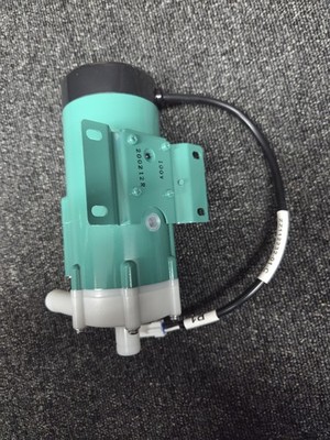 Iwaki Magnet Pump MD-20R-N33 27/31 l/m 100V 2600-3000rpm