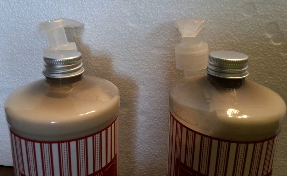 Williams Sonoma Peppermint Frost Hand  Lotion 16 oz Each w/Pumps New Set Of 2 - Image 2 of 4
