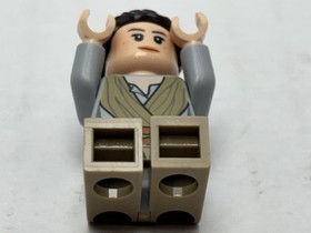 LEGO Star Wars Rey Minifigure Dark Tan Robe sw0677 75099 Jakku The Force Awakens