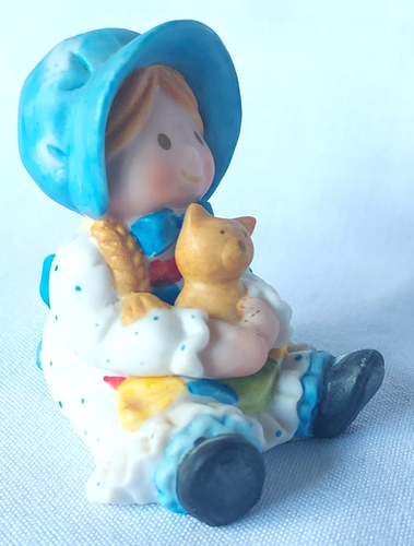 Vintage HOLLY HOBBIE Holly Stoffpuppe Porzellan Figuren What is A Boy / Girl (2) - Bild 16 von 19