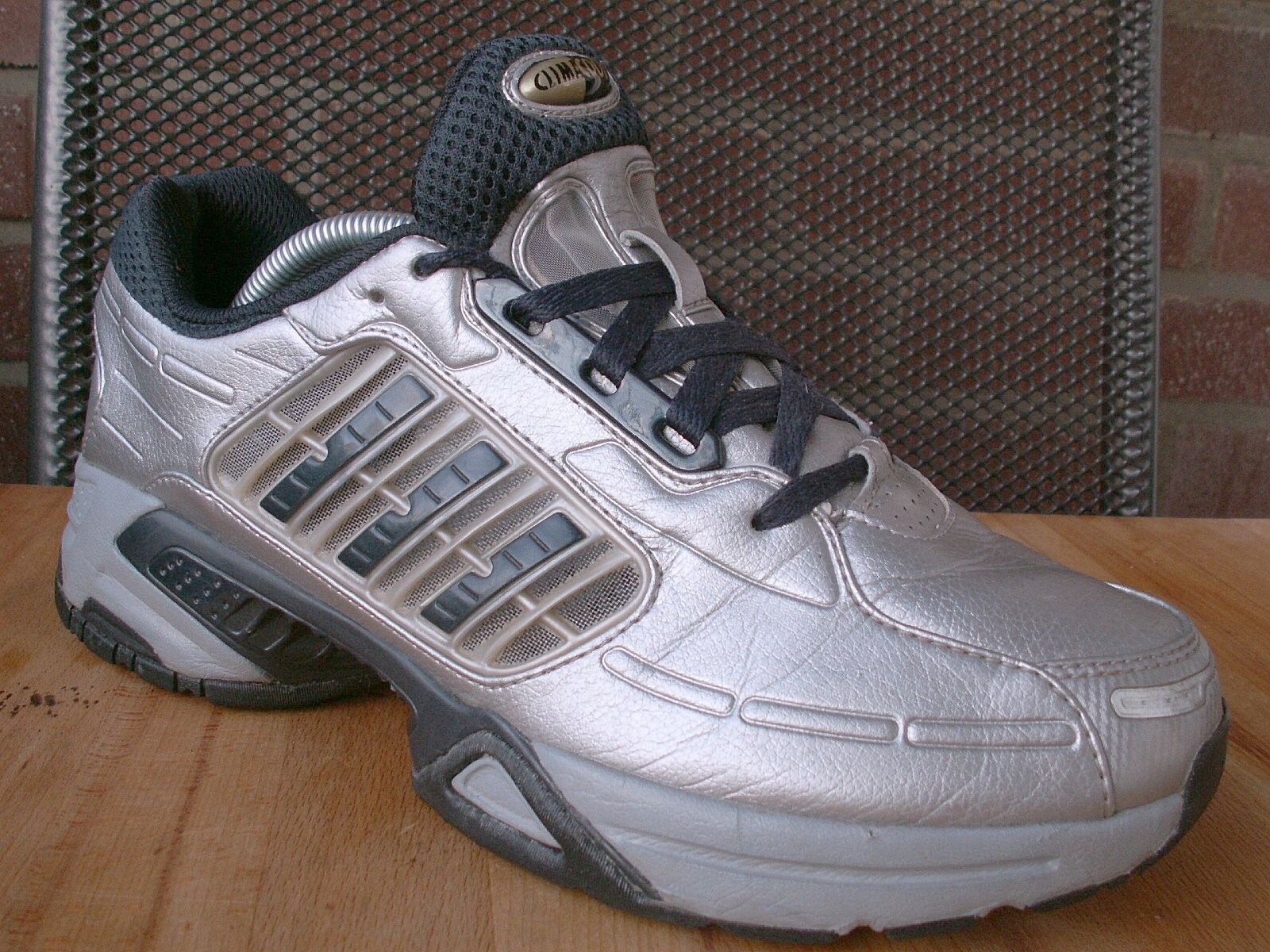 adidas pharrell williams race