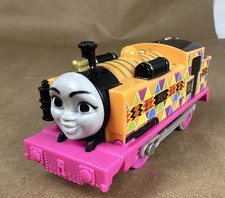 Thomas  Friends Trackmaster 2017 Hyper Glow NIA Train Engine Motorized VIDEO