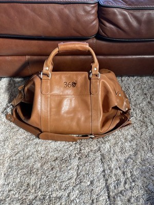 Delta Airlines 360 Leather Duffle Bag Captains Barrington Large
