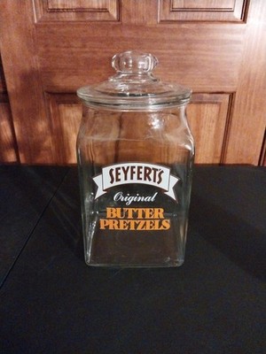 Seyferts Original Butter Pretzel Large Glass Store Display Jar w/ Lid Vintage