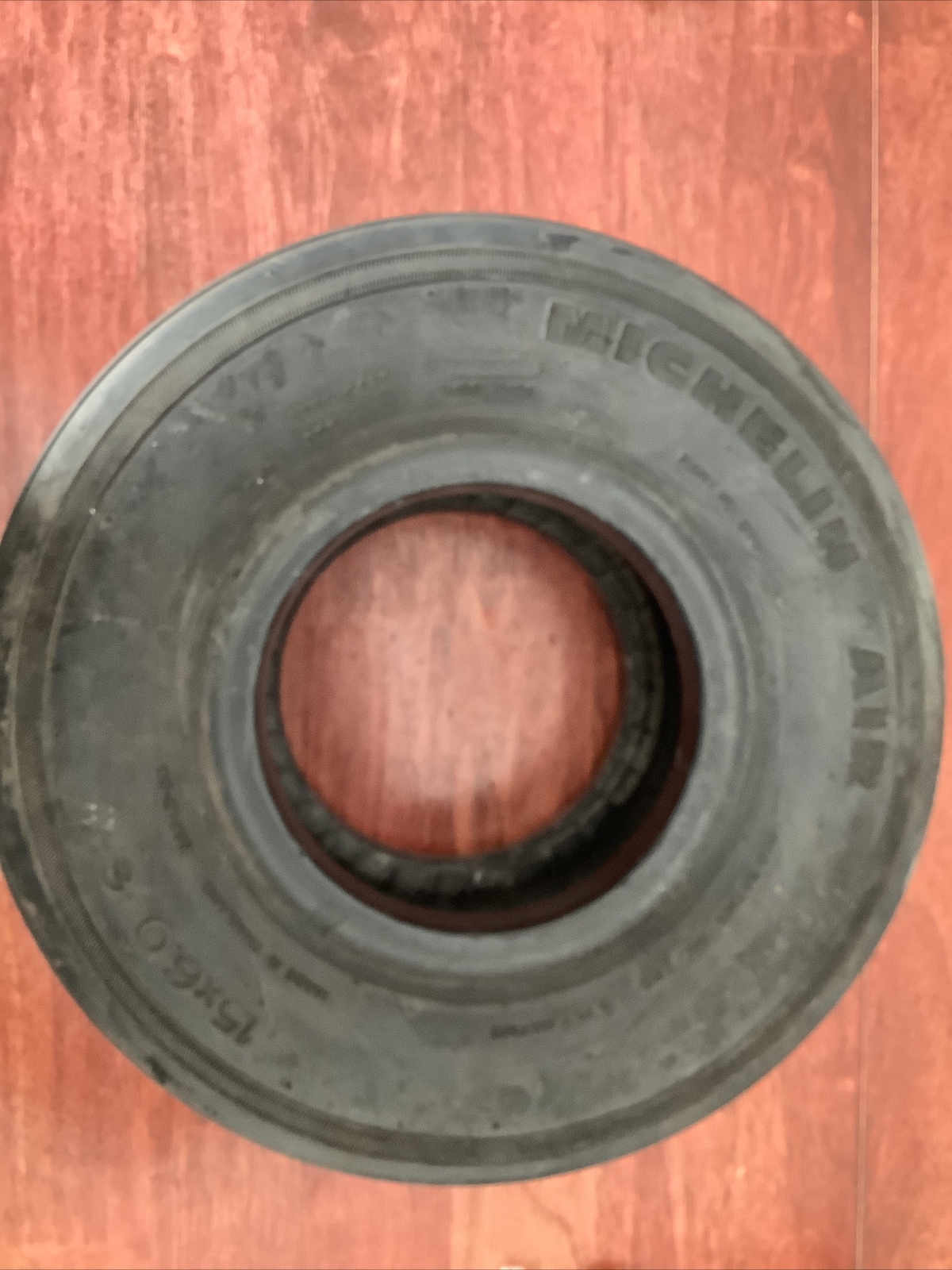 Michelin air tire 15x6.0-6  6 ply.    070-449-0 aircraft tire