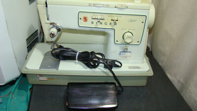 Vintage Singer Stylist Model 413 Zig Zag Sewing Machine With Carry Case & F/P #1