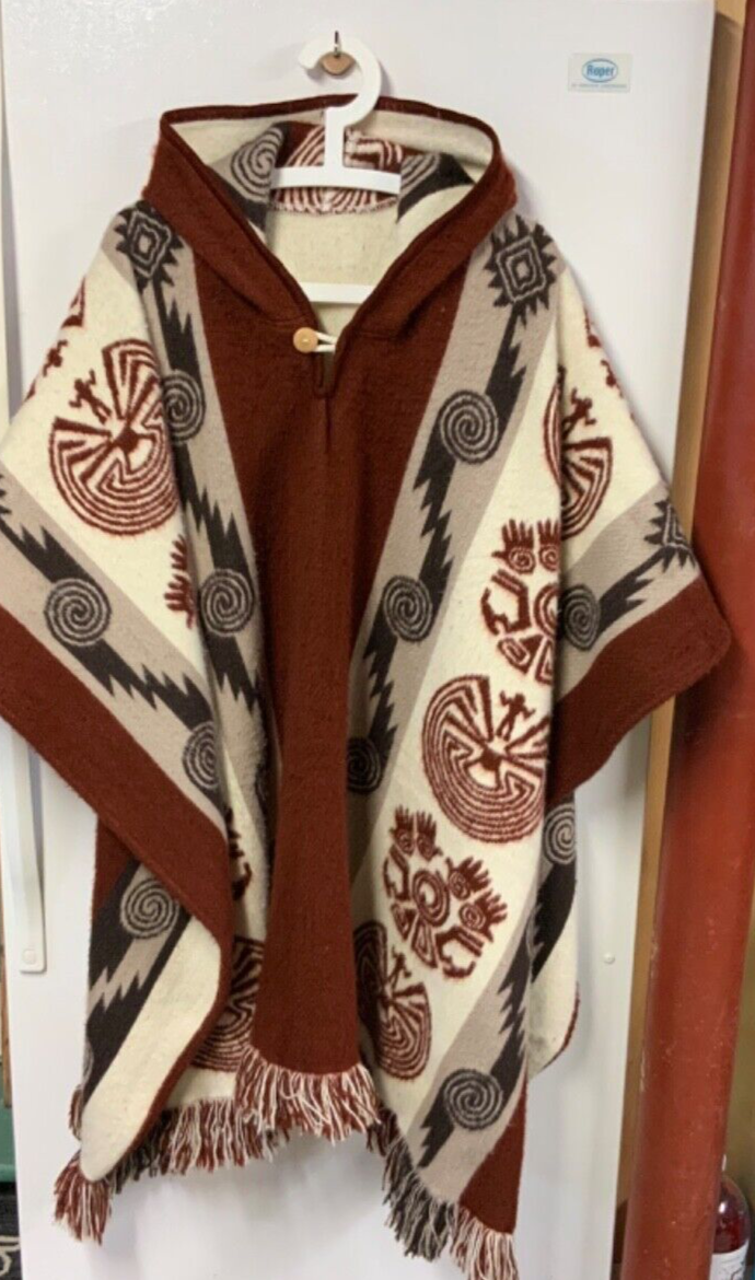 Pobcho VTG Tejidos Diaz Ecuador Wool Blend Fringe Aztec