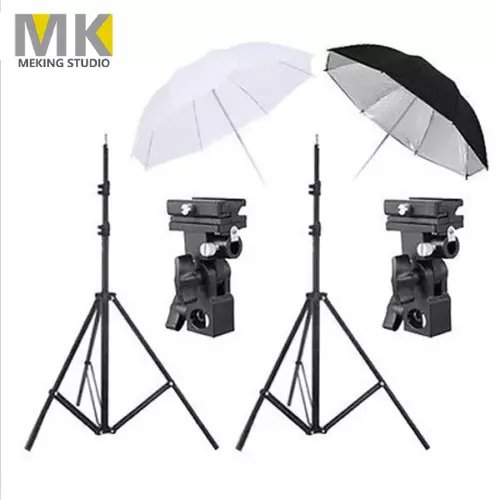 Camera umbrella light outlet