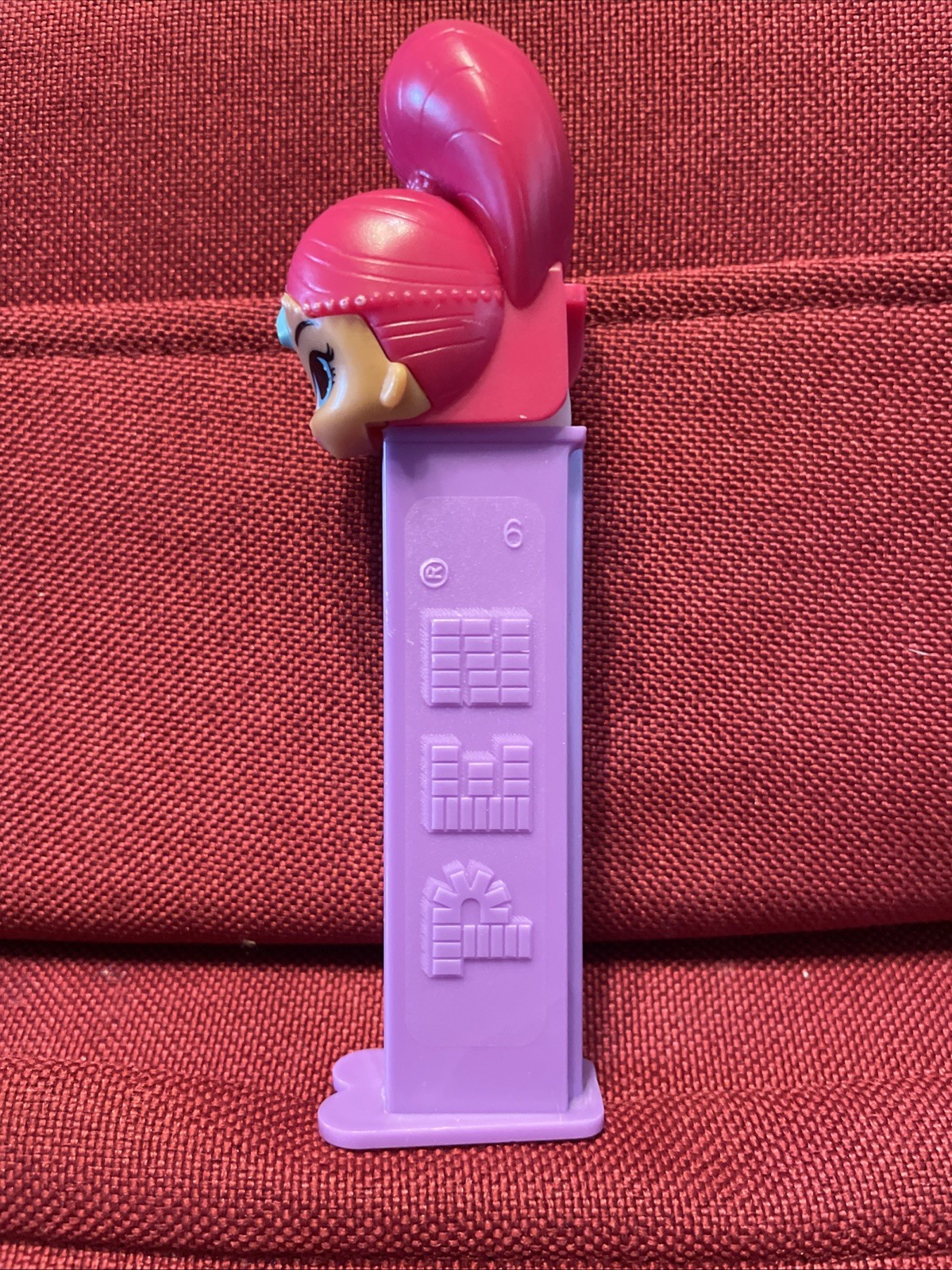 Shimmer Nickelodeon animated series "Shimmer and Shine" Pez Dispenser