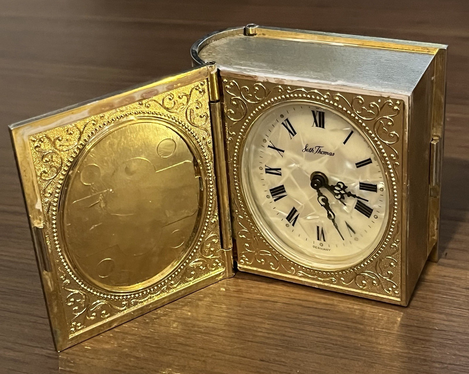 Vintage Seth Thomas Gold Tone Book Alarm Clock Travel Mechanical 2 Frames image