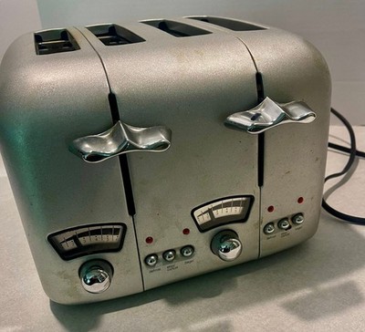 DeLonghi RT400 Vintage Retro Style 4 Slice Toaster Defrost Bagel Toast - WORKS