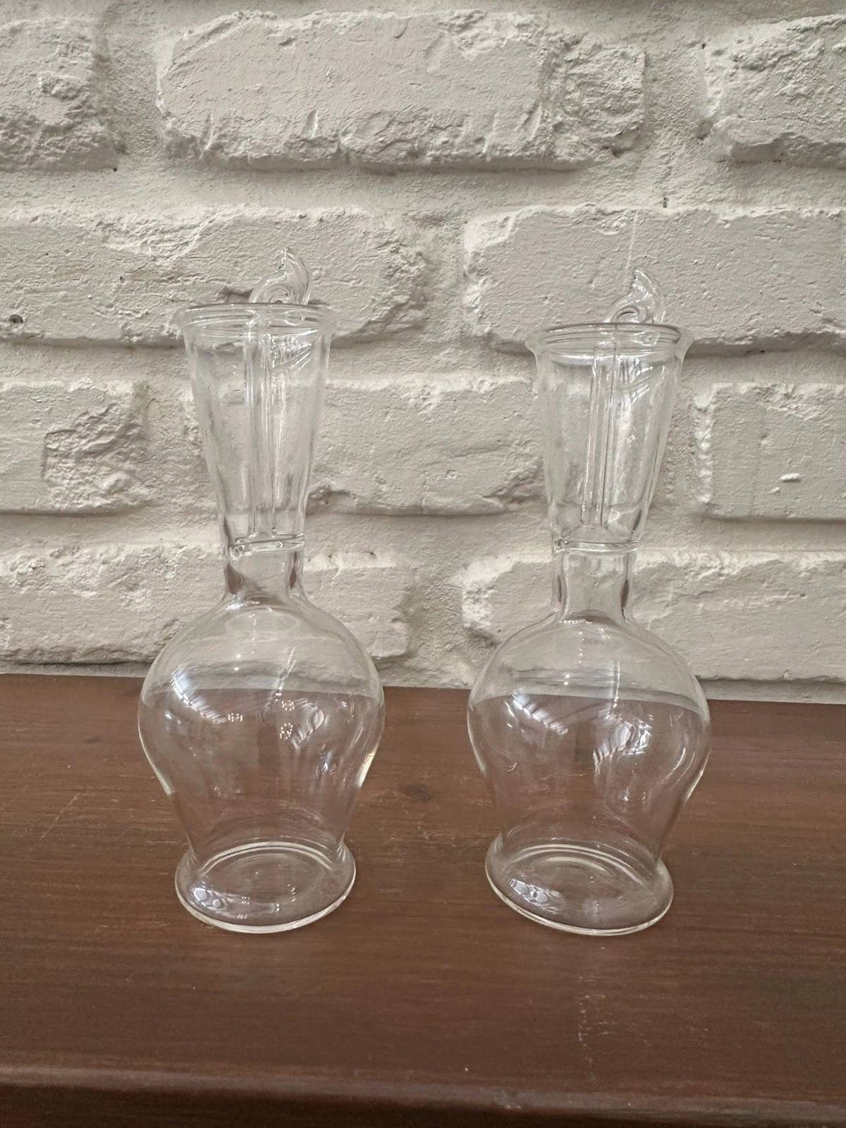 Set Of Two Oil And Vinegar Dispensers, Clear Glass
Opens in a new window or tab