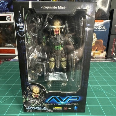 Hiya Toys AVP Alien VS Predator Final Battle Scar Predator 1/18 5  Figure MISB 
