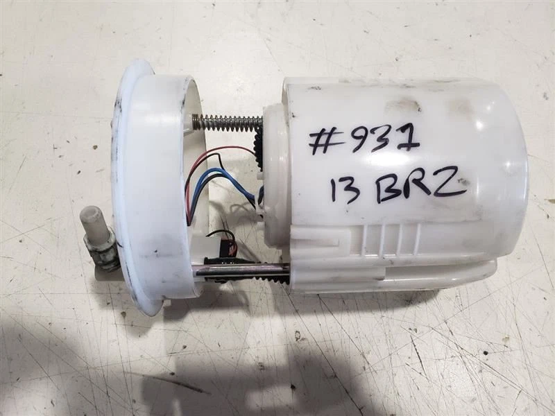 2013 SUBARU BRZ - Fuel Pump Assembly Tank Mounted - Fits 13-20 OEM 42021CA000 - Image 4 of 4