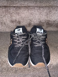 new balance kids size 10