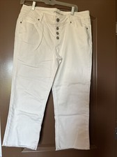 Maurices Cropped Jeans Women's 14 White Denim Mid-Rise Frayed  Zip Fly