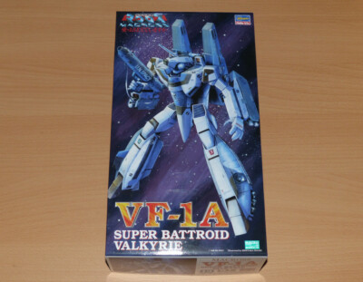 Hasegawa Macross VF-1A Super Battroid Valkyrie / Battletech | 1:72 | Neu & OVP