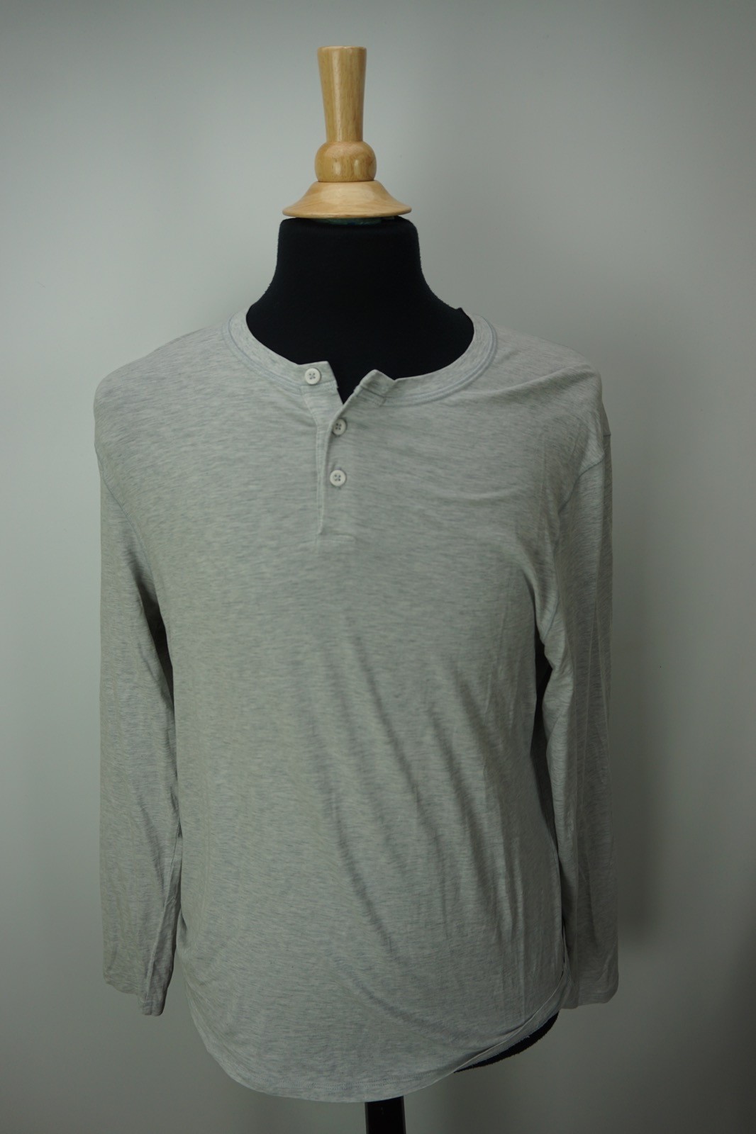 Lululemon Gray Button Up Workout Lightweight Mens… - image 1