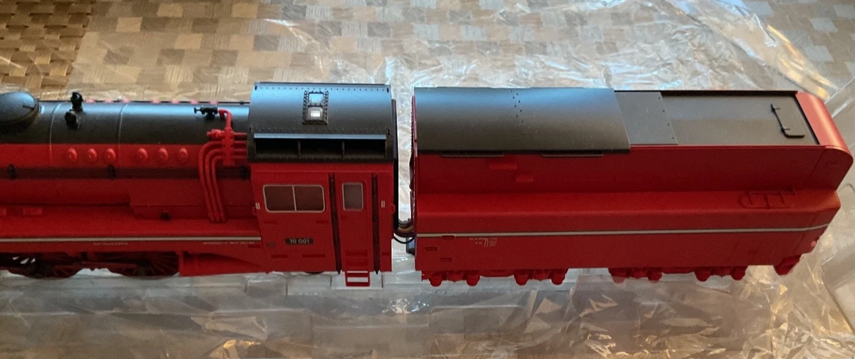 Märklin 37082 Schnellzug-Dampflokomotive BR 10 001 der DB 10 JAHRE Insider