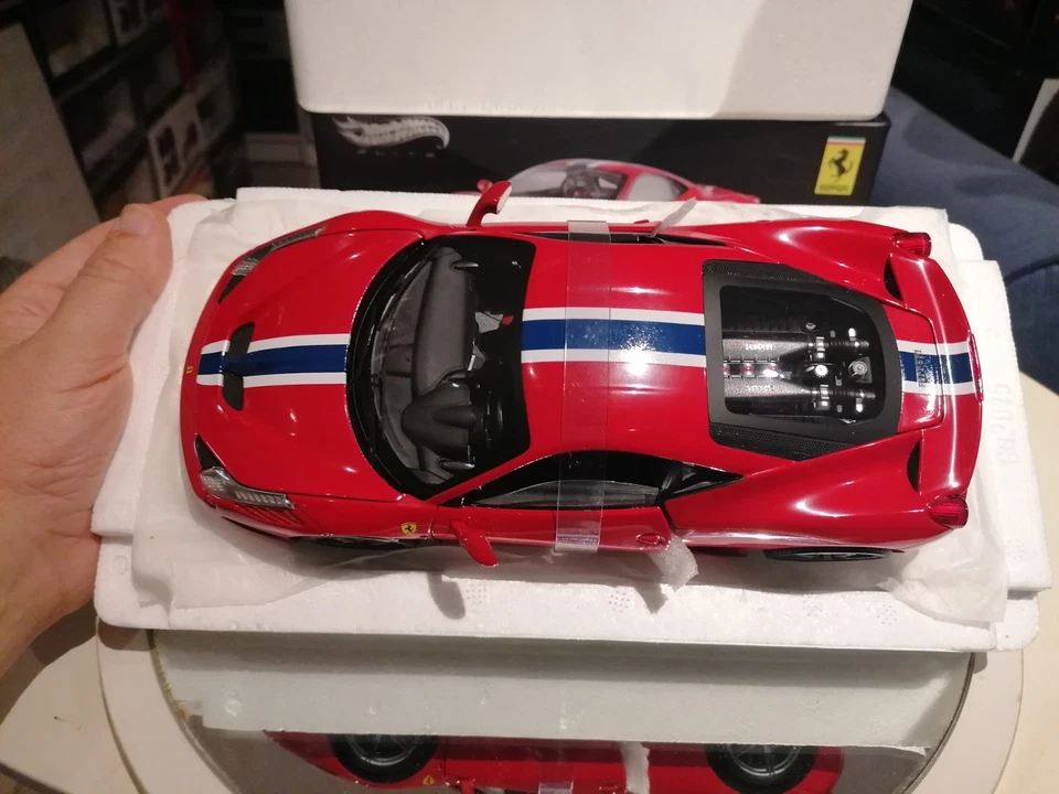Hot Wheels Elite 1/18 Ferrari 458 Speciale MINT with Box Exiting & Discontinued! - Immagine 3 di 4