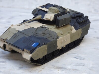 Roco Minitanks 1/87 Painted Modern US M-2 Bradley I F V Lot #7620B 